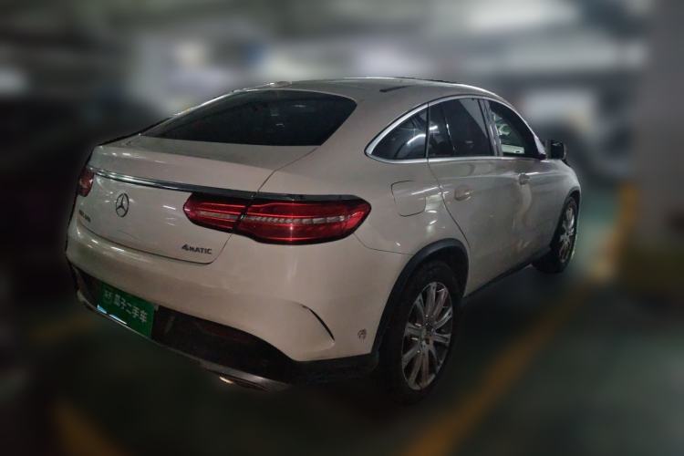 Used Mercedes-Benz GLE Coupe 2015 GLE 320 4MATIC Coupe SUV Rear Right 45 Deg