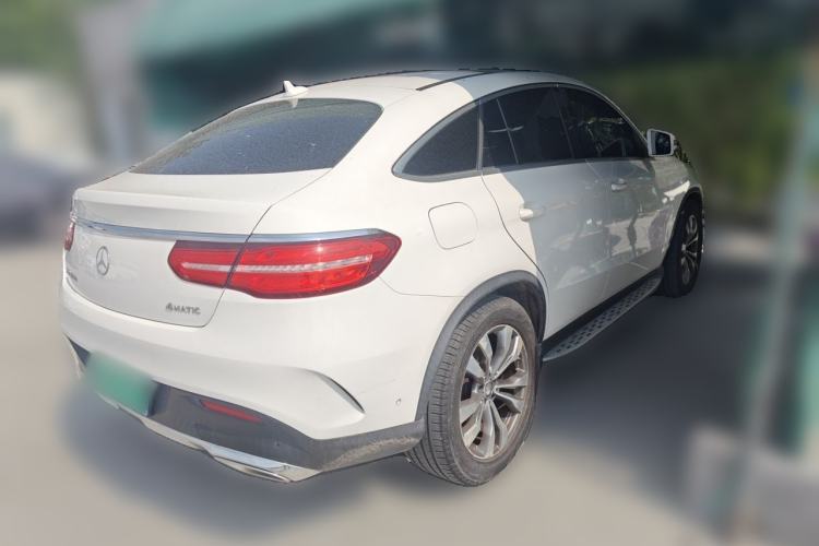 Used Mercedes-Benz GLE Coupe 2015 GLE 400 4MATIC Coupe SUV Rear Right 45 Deg