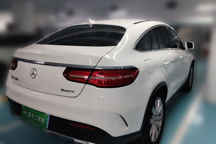 Used Mercedes-Benz GLE Coupe 2015 GLE 320 4MATIC Coupe SUV Rear Right 45 Deg