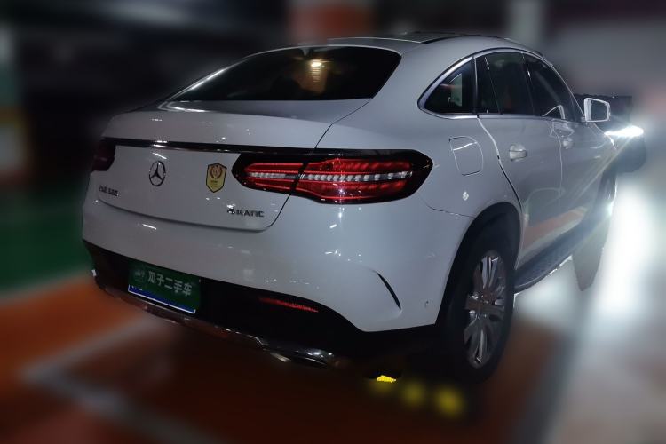 Used Mercedes-Benz GLE Coupe 2015 GLE 320 4MATIC Coupe SUV Rear Right 45 Deg