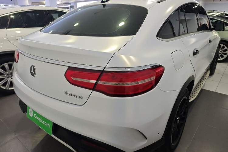 Used Mercedes-Benz GLE Coupe 2015 GLE 320 4MATIC Coupe SUV Rear Right 45 Deg