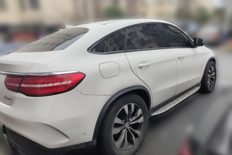 Used Mercedes-Benz GLE Coupe 2015 GLE 400 4MATIC Coupe SUV Rear Right 45 Deg
