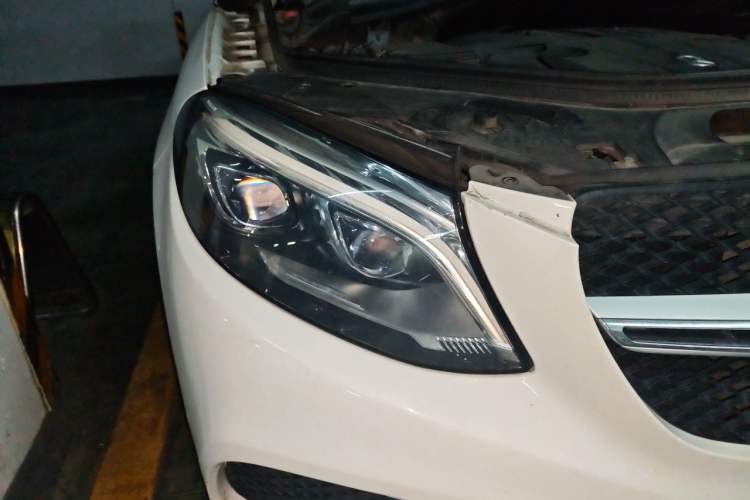 Used Mercedes-Benz GLE Coupe 2015 GLE 320 4MATIC Coupe SUV Right Front Headlight