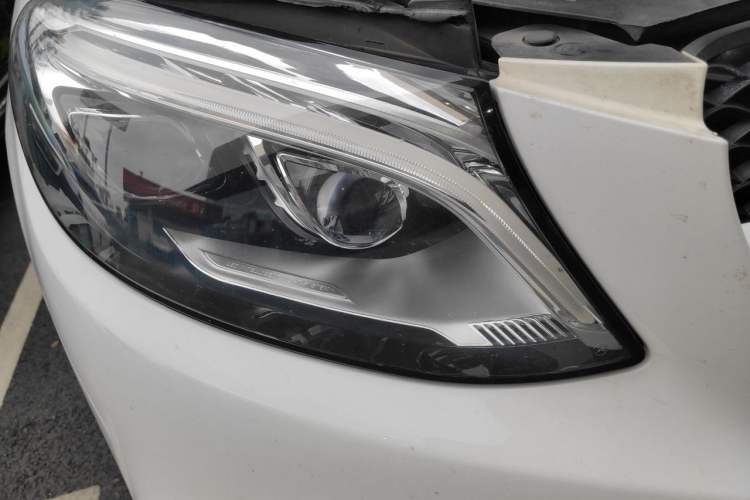 Used Mercedes-Benz GLE Coupe 2015 GLE 320 4MATIC Coupe SUV Right Front Headlight