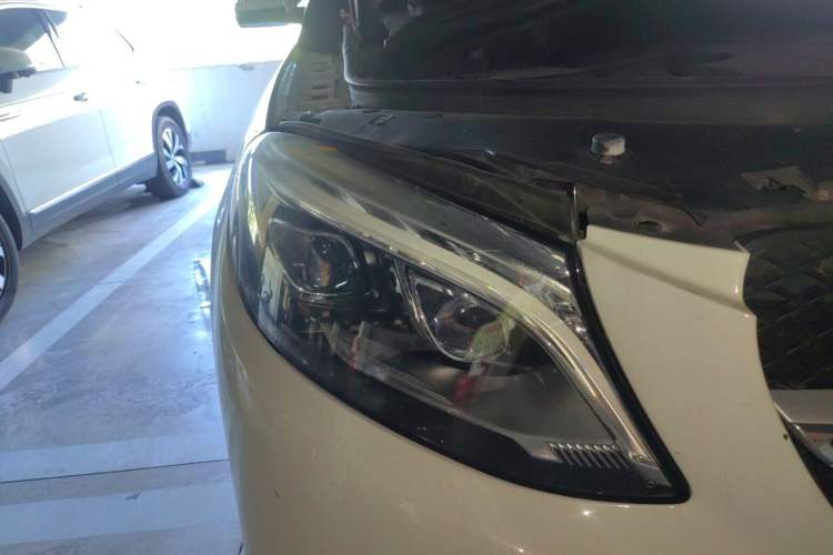 Used Mercedes-Benz GLE Coupe 2015 GLE 320 4MATIC Coupe SUV Right Front Headlight