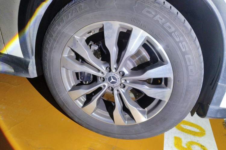 Used Mercedes-Benz GLE Coupe 2015 GLE 400 4MATIC Coupe SUV Right Front Wheel Hub