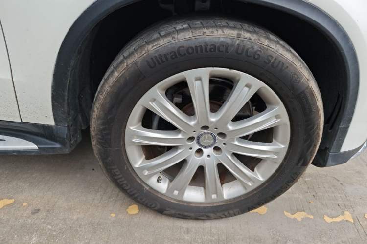 Used Mercedes-Benz GLE Coupe 2015 GLE 320 4MATIC Coupe SUV Right Front Wheel Hub