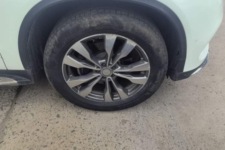 Used Mercedes-Benz GLE Coupe 2015 GLE 400 4MATIC Coupe SUV Right Front Wheel Hub