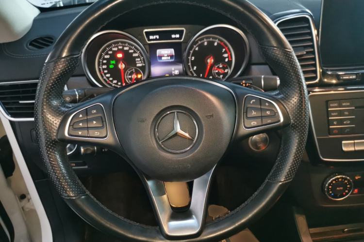 Used Mercedes-Benz GLE Coupe 2015 GLE 320 4MATIC Coupe SUV Steering Wheel