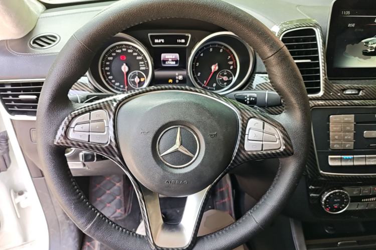 Used Mercedes-Benz GLE Coupe 2015 GLE 400 4MATIC Coupe SUV Steering Wheel
