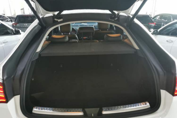 Used Mercedes-Benz GLE Coupe 2015 GLE 320 4MATIC Coupe SUV Trunk