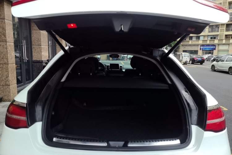 Used Mercedes-Benz GLE Coupe 2015 GLE 320 4MATIC Coupe SUV Trunk