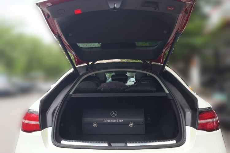 Used Mercedes-Benz GLE Coupe 2015 GLE 320 4MATIC Coupe SUV Trunk