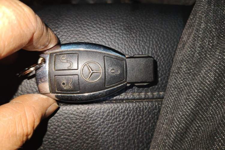Used Mercedes-Benz GLE Coupe 2015 GLE 320 4MATIC Coupe SUV Vehicle Key