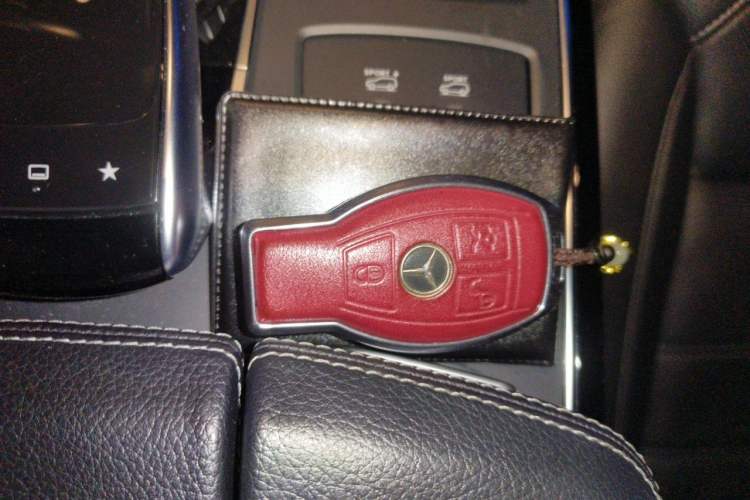 Used Mercedes-Benz GLE Coupe 2015 GLE 400 4MATIC Coupe SUV Vehicle Key