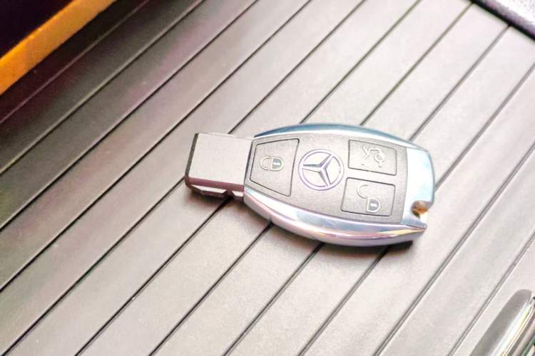 Used Mercedes-Benz GLE Coupe 2015 GLE 320 4MATIC Coupe SUV Vehicle Key