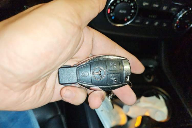 Used Mercedes-Benz GLE Coupe 2015 GLE 320 4MATIC Coupe SUV Vehicle Key