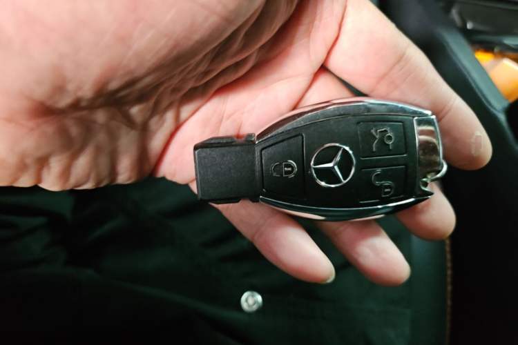 Used Mercedes-Benz GLE Coupe 2015 GLE 450 AMG 4MATIC Coupe SUV Vehicle Key