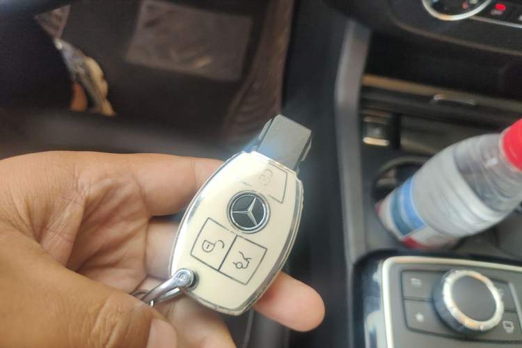 Used Mercedes-Benz GLE Coupe 2015 GLE 320 4MATIC Coupe SUV Vehicle Key