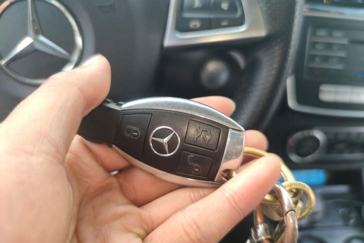 Used Mercedes-Benz GLE Coupe 2015 GLE 450 AMG 4MATIC Coupe SUV Vehicle Key
