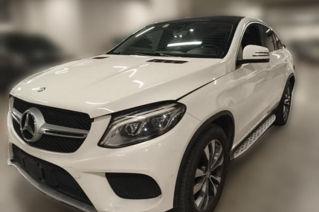 Used Mercedes-Benz GLE Coupe 2015 GLE 400 4MATIC Coupe SUV