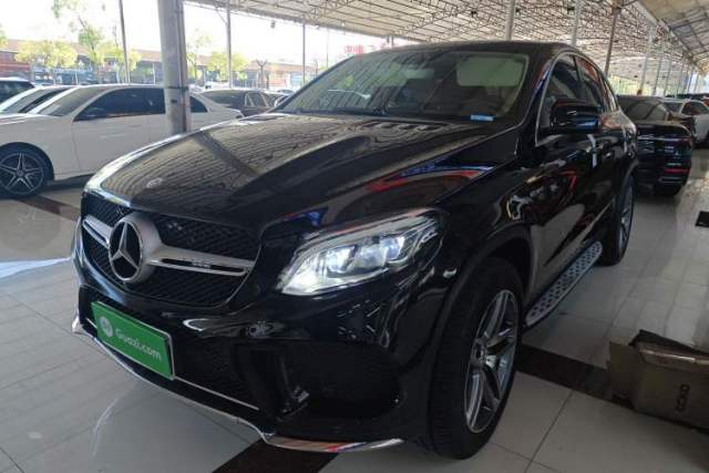 Ojetý Mercedes-Benz GLE Coupe 2017 GLE 400 4MATIC Coupe SUV