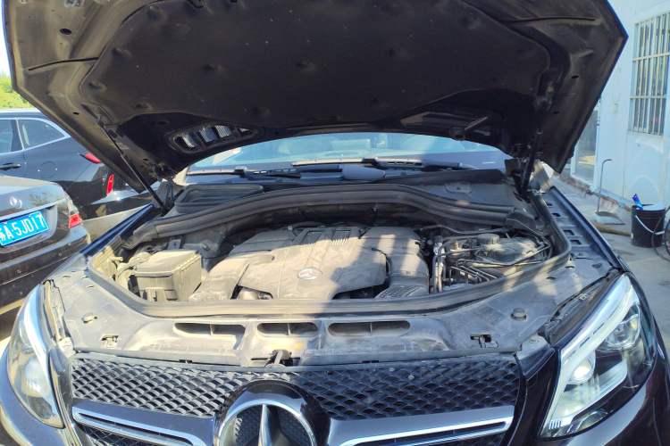 Used Mercedes-Benz GLE Coupe 2017 GLE 320 4MATIC Coupe SUV Engine Bay