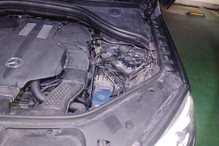 Used Mercedes-Benz GLE Coupe 2017 GLE 400 4MATIC Coupe SUV Engine Bay Left