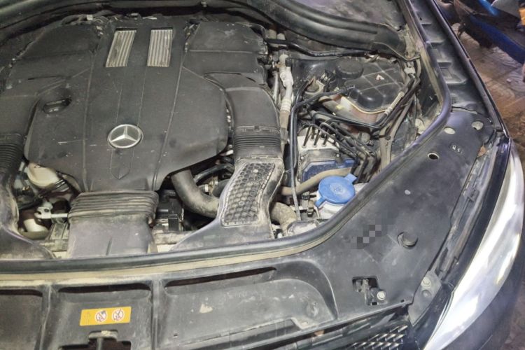 Used Mercedes-Benz GLE Coupe 2017 GLE 400 4MATIC Coupe SUV Engine Bay Left