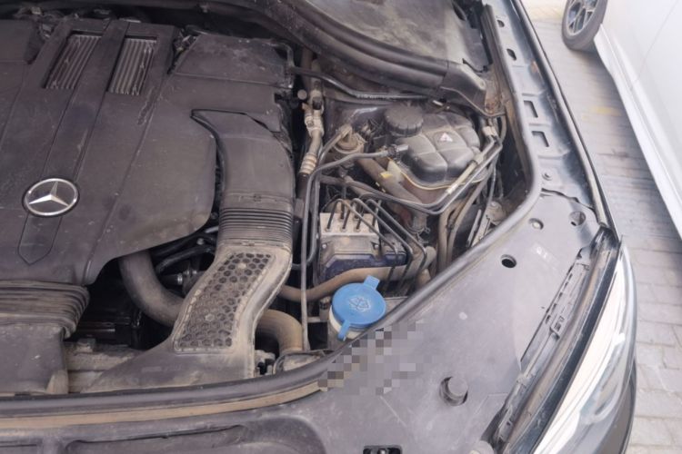 Used Mercedes-Benz GLE Coupe 2017 GLE 400 4MATIC Coupe SUV Engine Bay Left
