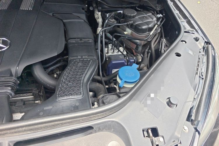 Used Mercedes-Benz GLE Coupe 2017 GLE 320 4MATIC Coupe SUV Engine Bay Left