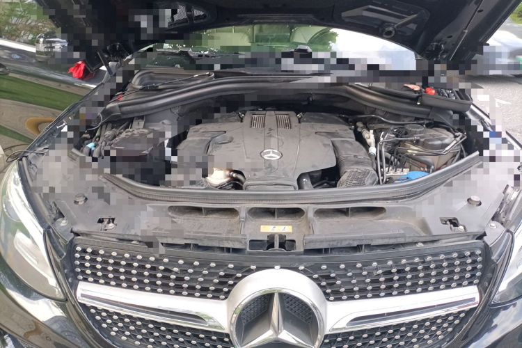 Used Mercedes-Benz GLE Coupe 2017 GLE 400 4MATIC Coupe SUV Engine Bay