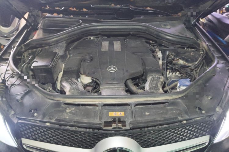 Used Mercedes-Benz GLE Coupe 2017 GLE 400 4MATIC Coupe SUV Engine Bay