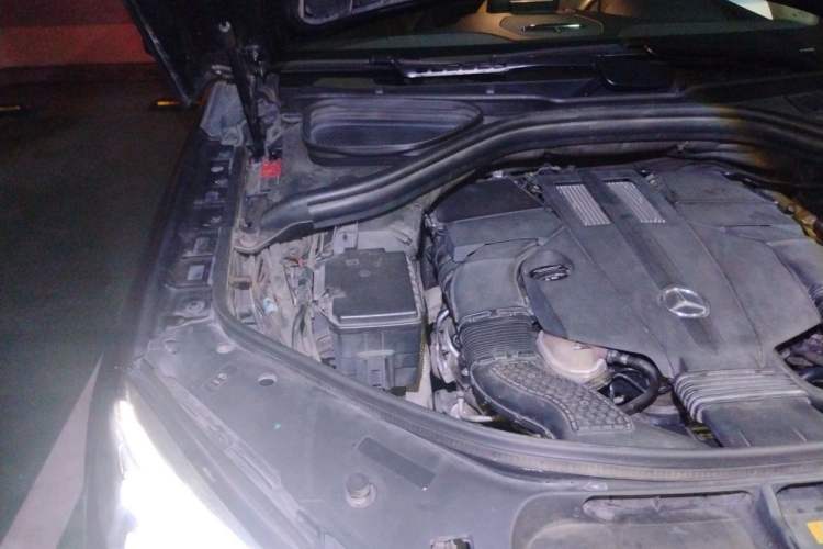 Used Mercedes-Benz GLE Coupe 2017 GLE 400 4MATIC Coupe SUV Engine Bay Right