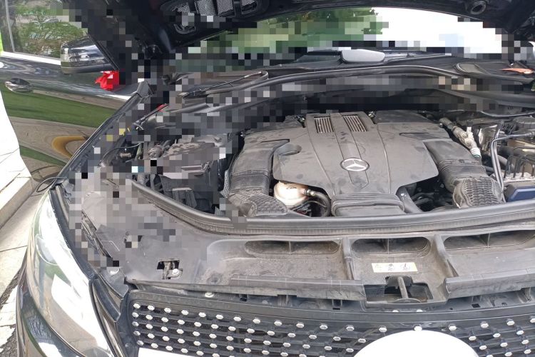 Used Mercedes-Benz GLE Coupe 2017 GLE 400 4MATIC Coupe SUV Engine Bay Right