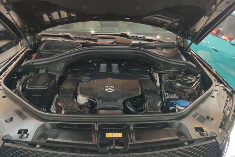 Used Mercedes-Benz GLE Coupe 2017 GLE 320 4MATIC Coupe SUV Engine Bay