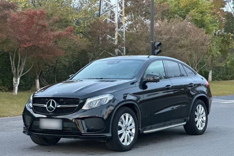 Used Mercedes-Benz GLE Coupe 2017 GLE 320 4MATIC Coupe SUV Exterior 1