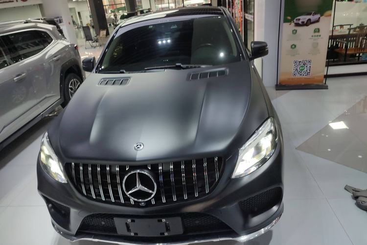 Used Mercedes-Benz GLE Coupe 2017 GLE 320 4MATIC Coupe SUV Exterior 1