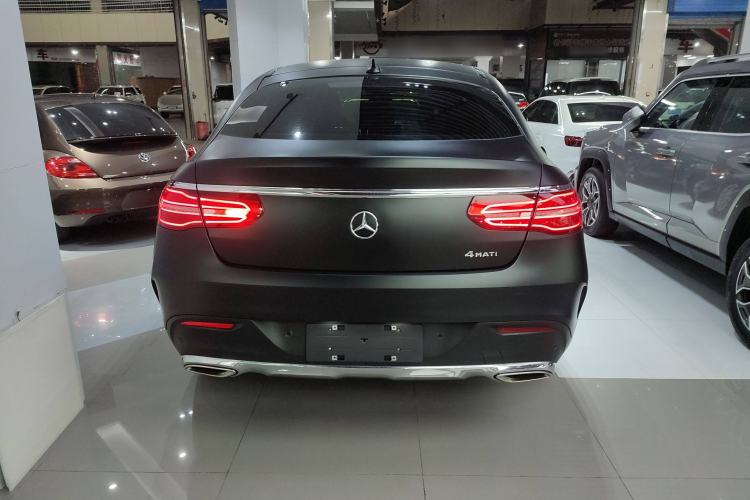 Used Mercedes-Benz GLE Coupe 2017 GLE 320 4MATIC Coupe SUV Exterior 5