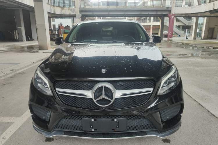 Used Mercedes-Benz GLE Coupe 2017 GLE 400 4MATIC Coupe SUV Front