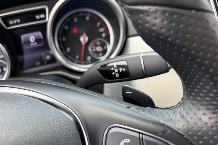 Used Mercedes-Benz GLE Coupe 2017 GLE 400 4MATIC Coupe SUV Gear Lever