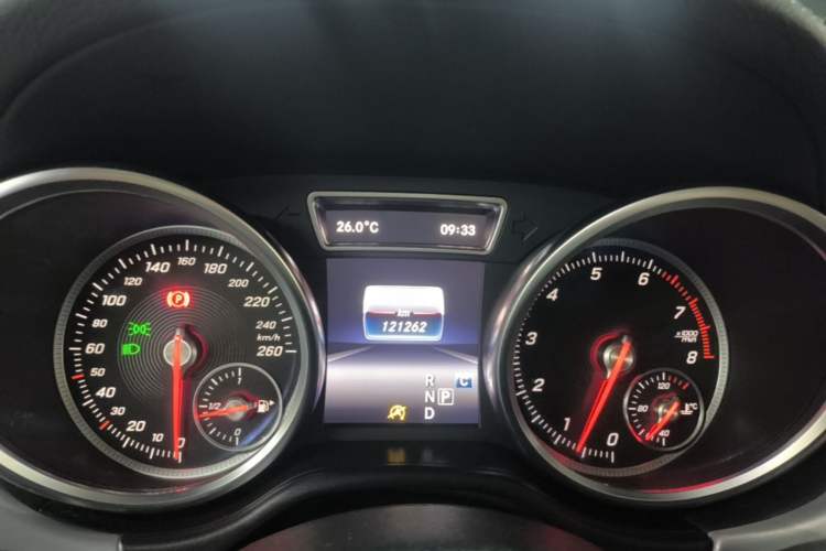 Used Mercedes-Benz GLE Coupe 2017 GLE 320 4MATIC Coupe SUV Instrument Cluster
