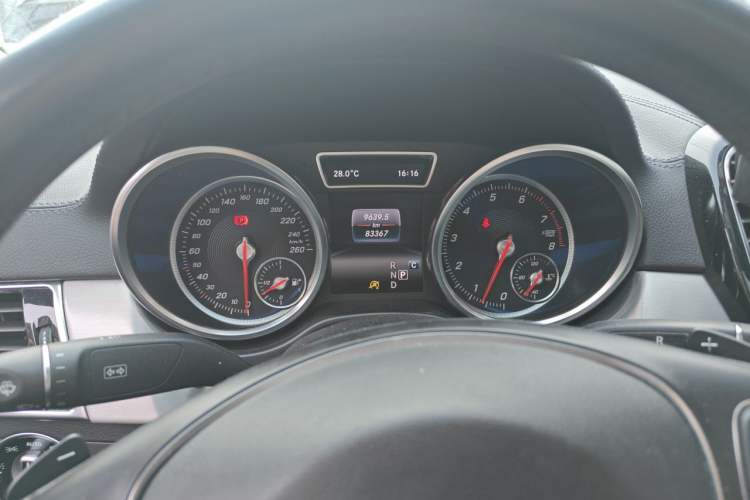 Used Mercedes-Benz GLE Coupe 2017 GLE 400 4MATIC Coupe SUV Instrument Cluster