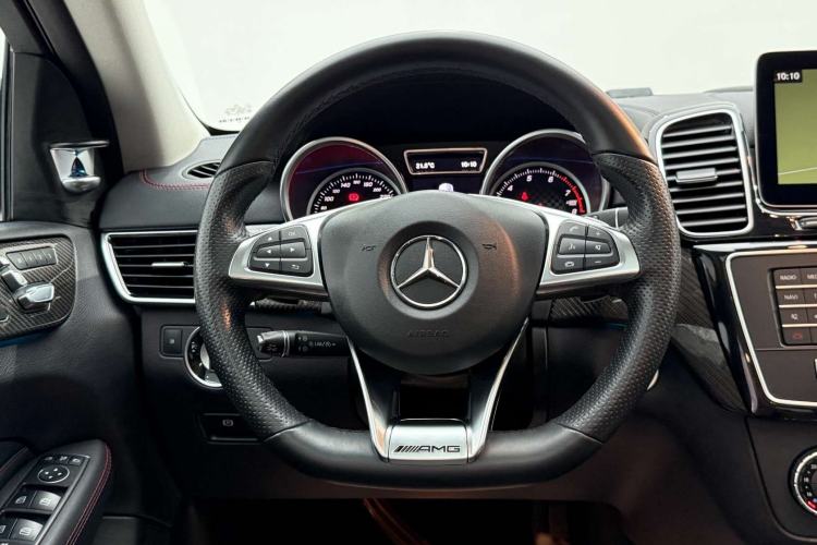 Used Mercedes-Benz GLE Coupe 2017 GLE 450 AMG 4MATIC Coupe SUV Interior 2