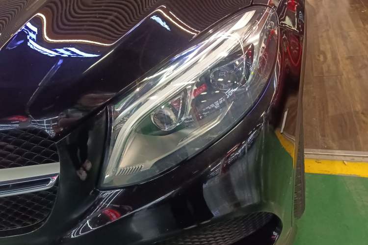 Used Mercedes-Benz GLE Coupe 2017 GLE 320 4MATIC Coupe SUV Left Front Headlight