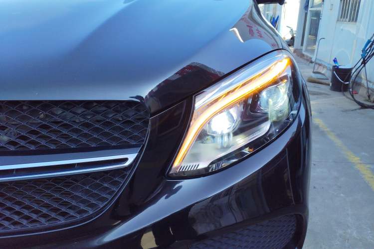Used Mercedes-Benz GLE Coupe 2017 GLE 320 4MATIC Coupe SUV Left Front Headlight