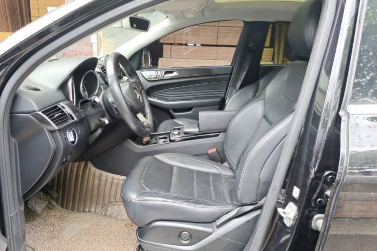 Used Mercedes-Benz GLE Coupe 2017 GLE 320 4MATIC Coupe SUV Left Front Seat