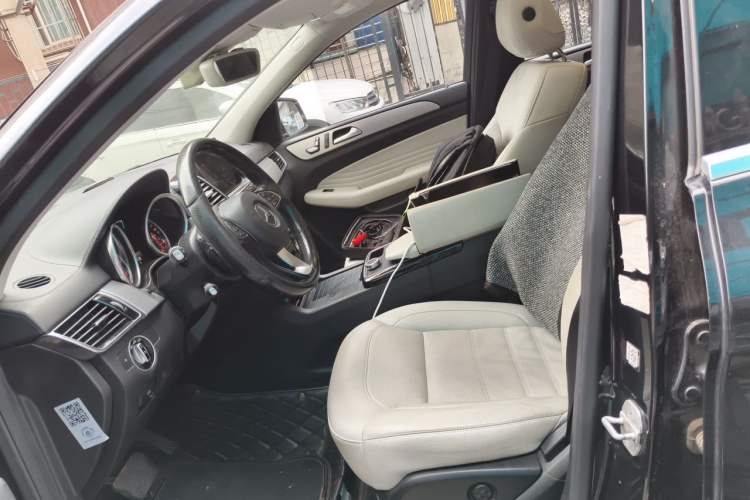 Used Mercedes-Benz GLE Coupe 2017 GLE 320 4MATIC Coupe SUV Left Front Seat
