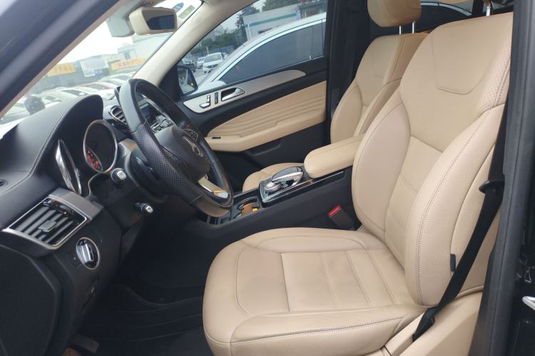 Used Mercedes-Benz GLE Coupe 2017 GLE 400 4MATIC Coupe SUV Left Front Seat