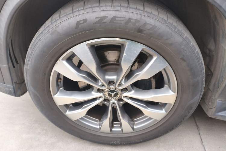 Used Mercedes-Benz GLE Coupe 2017 GLE 400 4MATIC Coupe SUV Left Front Wheel Hub